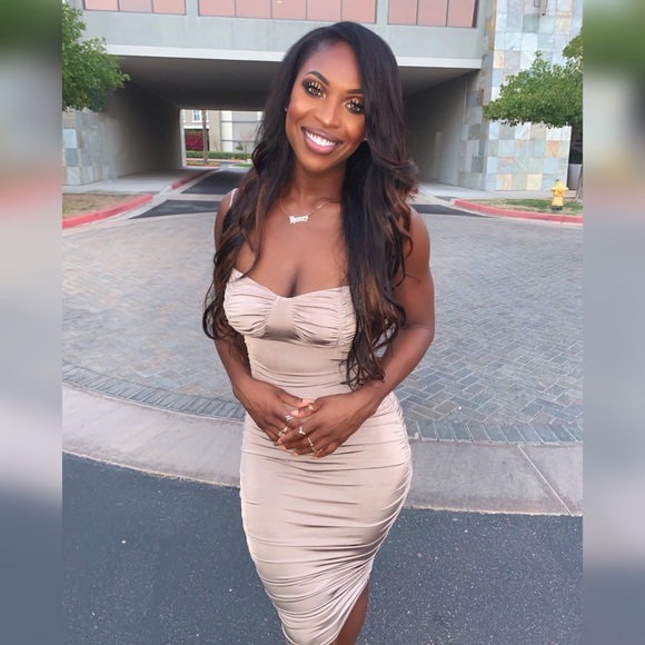 Khloe Dress - Picture 3 of 3